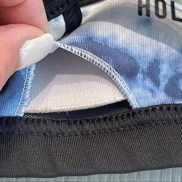 HOLLISTER Racerback Sports Bra with Removable Padding Size S - Picture 8 of 9